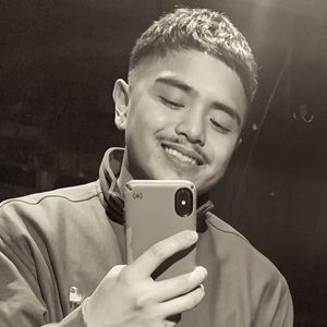 Meet your Posher, Pj